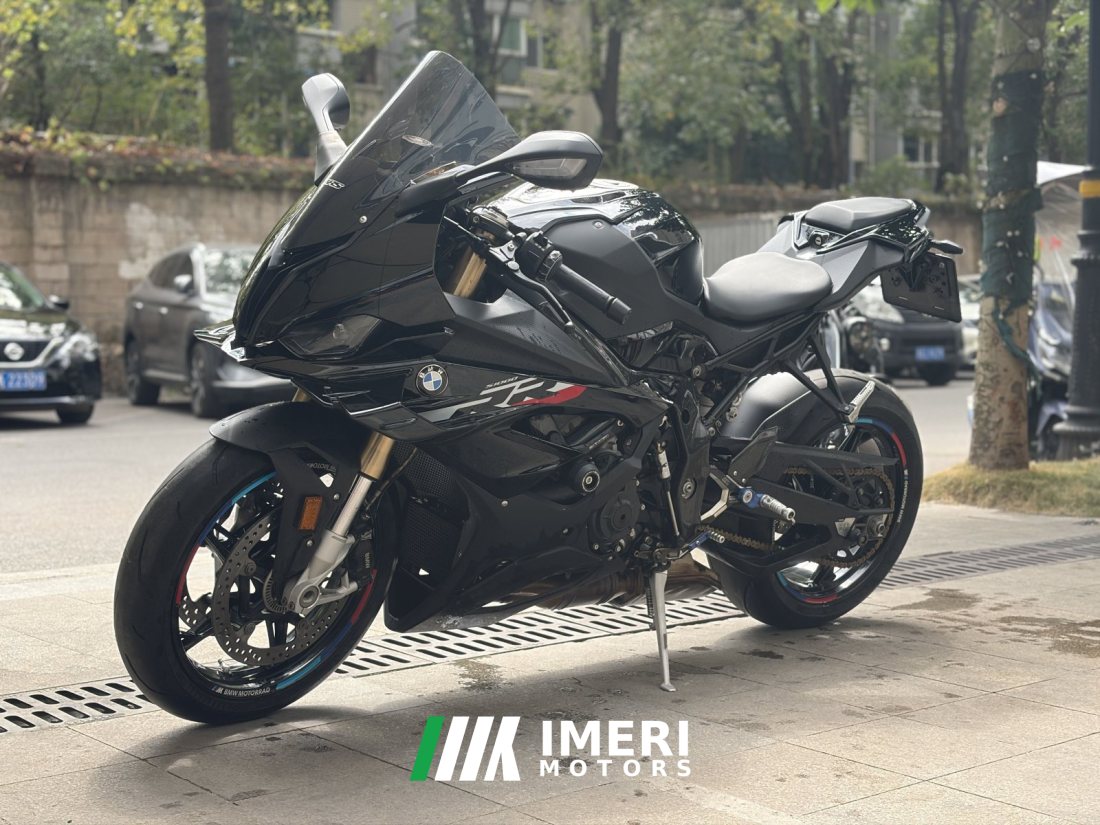 BMW S 1000 RR - мотоцикл из Китая