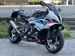 BMW S 1000 RR - photo 1