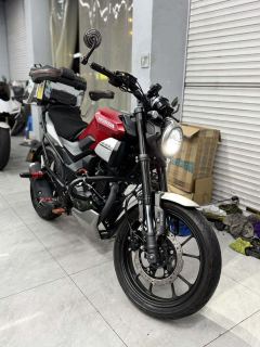 Sundiro Honda CB190TR - ფოტო 1
