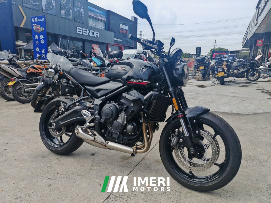 Triumph Trident 660 - მოტოციკლი ჩინეთიდან
