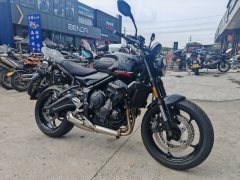 Triumph Trident 660 - ფოტო 1
