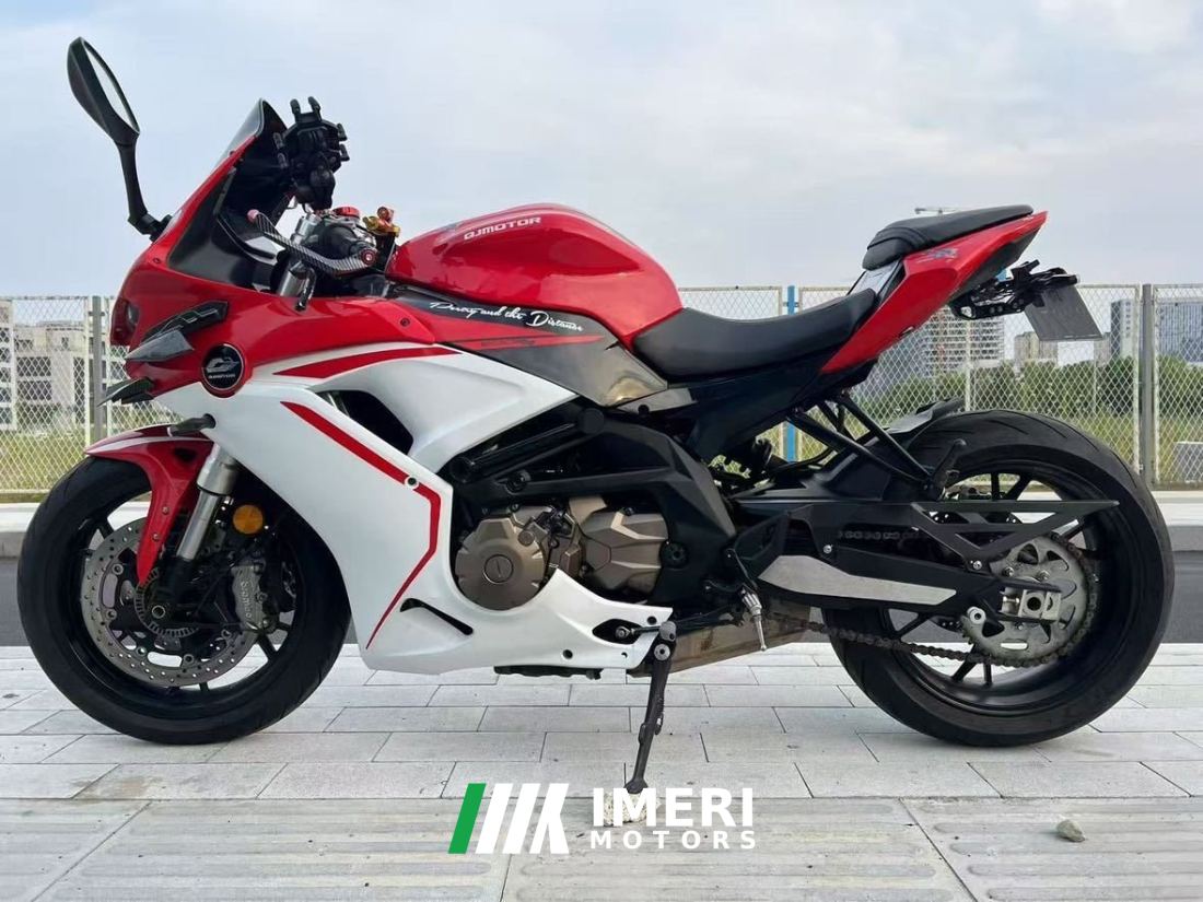 QJMOTOR SRK 600 - мотоцикл из Китая