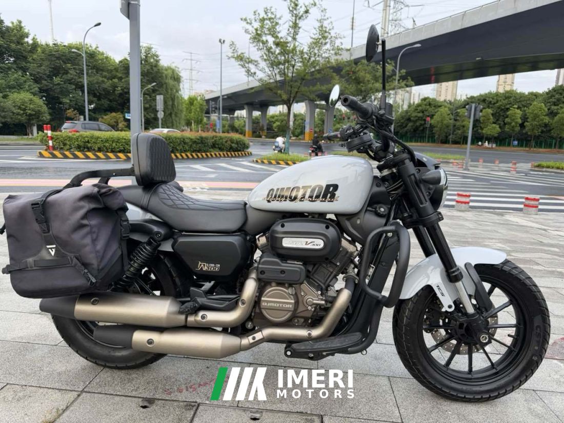 QJMOTOR Flash 300 - motorcycle from China
