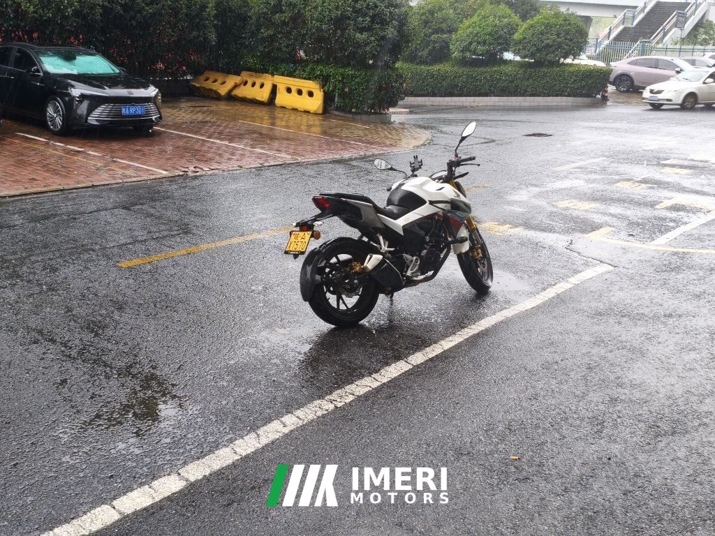 2019 Wuyang Honda CB190R Blazing Eye