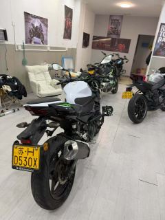 Kawasaki Z400 - photo 3