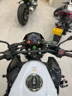Kawasaki Z400 - photo 6