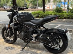 Triumph Trident 660 - ფოტო 3