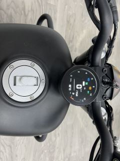 QJMOTOR Flash 300 - фото 7