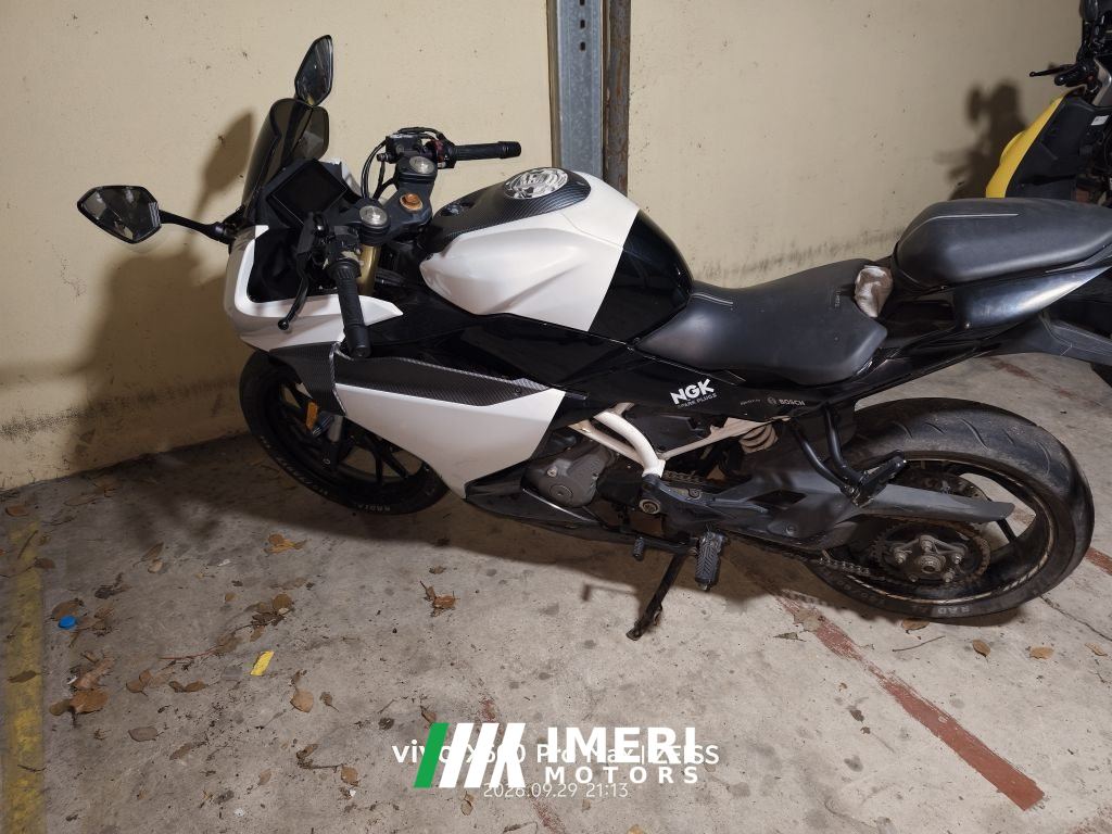 2022 CFMOTO 250SR
