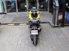 Honda X-ADV 750 - ფოტო 9