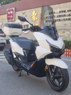 Wuyang Honda NWT150 - ფოტო 1