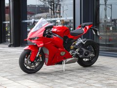 Ducati Panigale V4 1100 cc - ფოტო 1
