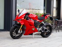 Ducati Panigale V4 1100 cc - ფოტო 10