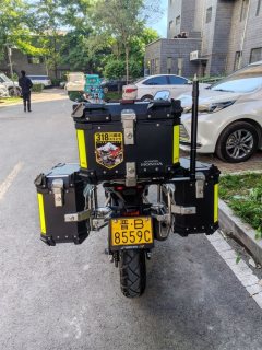 Honda CB400X - photo 2