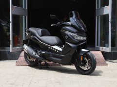 Voge SR4 Max 350 cc - ფოტო 3