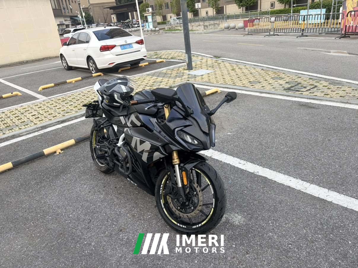 2021 CFMOTO 250SR