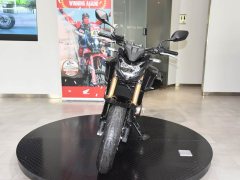 Honda CB500F - photo 2