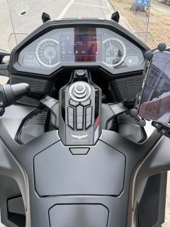 Honda Gold Wing GL1800 - ფოტო 5