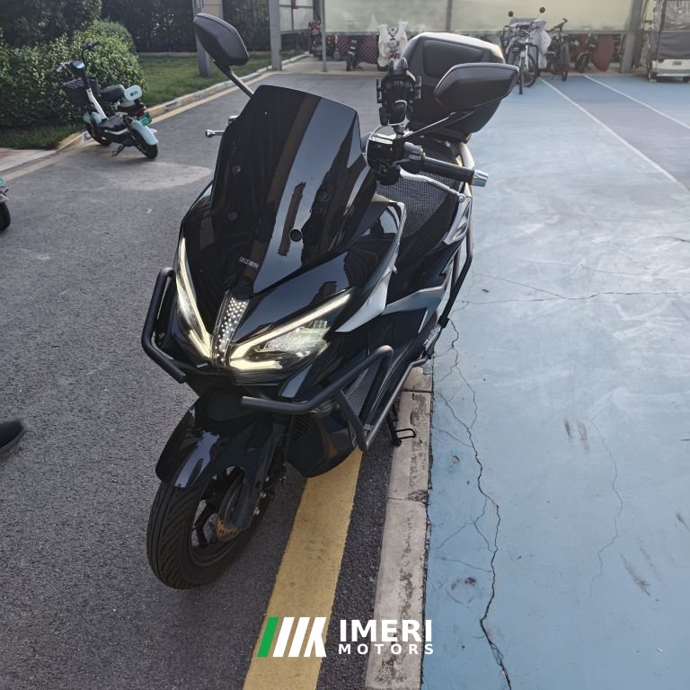 2025 QJMOTOR FLY150