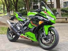 Kawasaki ZX-4R 400 cc - фото 1