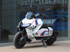 BMW CE 04 - ფოტო 1