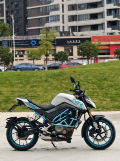 CFMOTO 250NK - photo 2