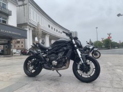 Benelli 752S 750 cc - ფოტო 3