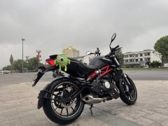 Benelli TNT 300 / BN 302S - фото 2