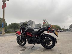 Benelli TNT 300 / BN 302S - фото 7
