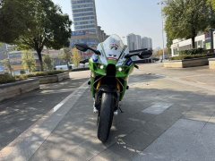 Kawasaki Ninja ZX-10R 1000 cc - фото 1