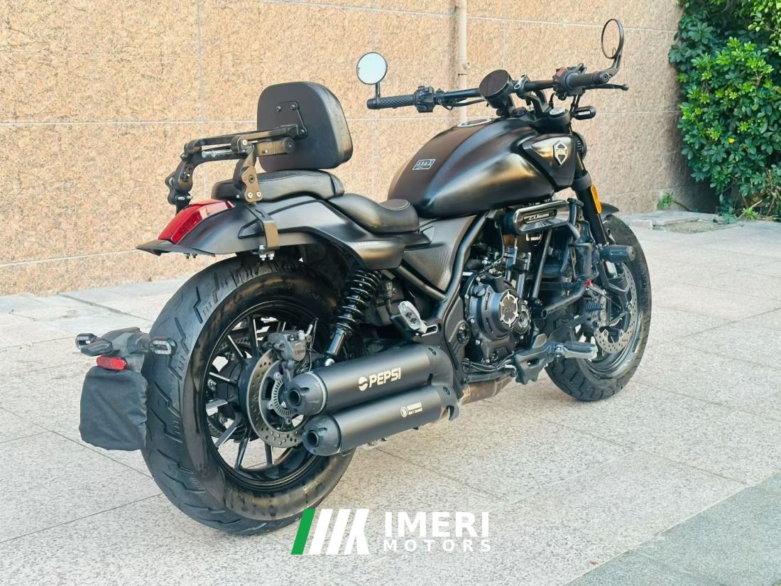 Voge CU525 500 cc - мотоцикл из Китая
