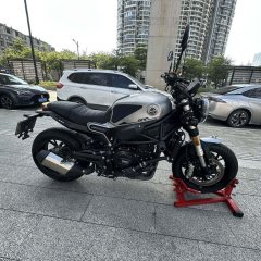 Benelli Leoncino 800 750 cc - ფოტო 7