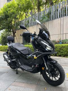 Honda ADV350 - фото 1