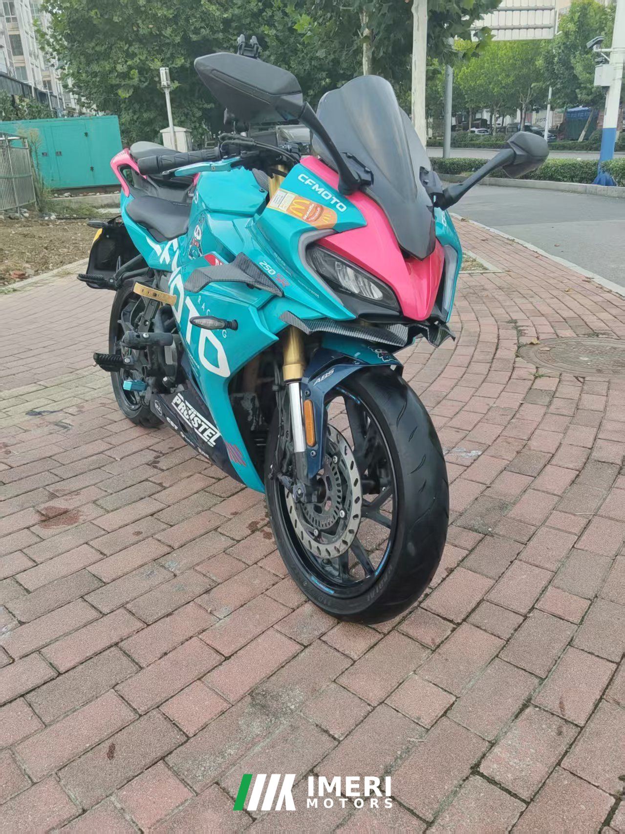 2022 CFMOTO 250SR