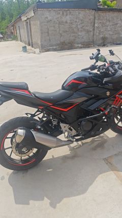 Haojue Suzuki GSX250R - ფოტო 2