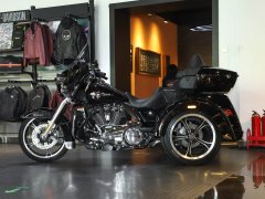 Harley-Davidson Tri Glide 1868 cc - ფოტო 4