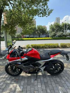 QJMOTOR Roewe i5 550 / Sai 550 *(Context-dependent, usually referring to the motorcycle "Sai 550" or Roewe car v - photo 2