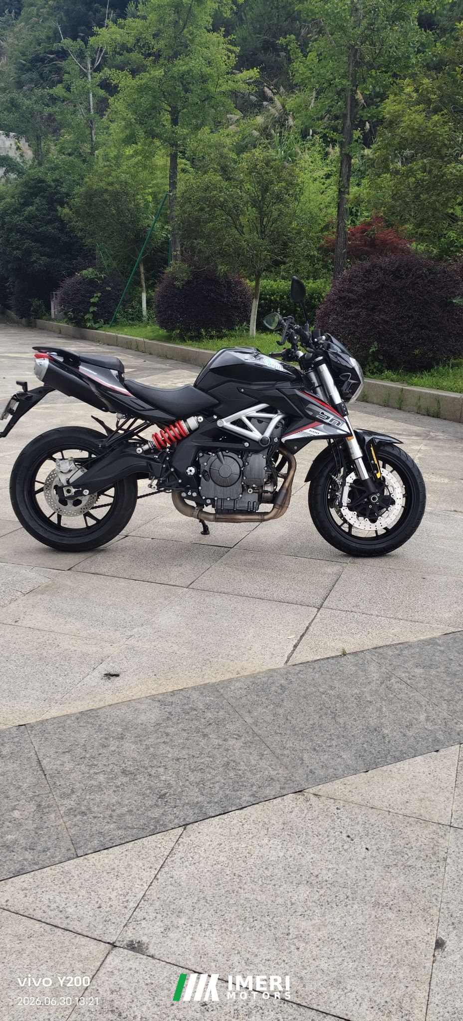 Benelli TNT600i - мотоцикл из Китая