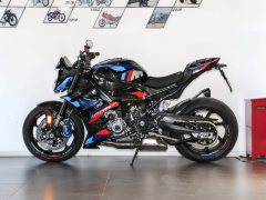 BMW M 1000 R - ფოტო 4