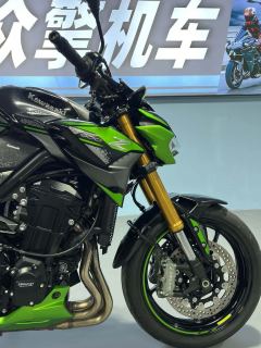 Kawasaki Z900 950 cc - ფოტო 5