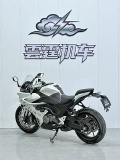 QJMOTOR Roewe i5 550 / Sai 550 *(Context-dependent, usually referring to the motorcycle "Sai 550" or Roewe car v - photo 6