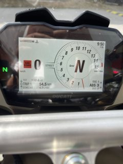 Ducati Panigale V4 1100 cc - ფოტო 5