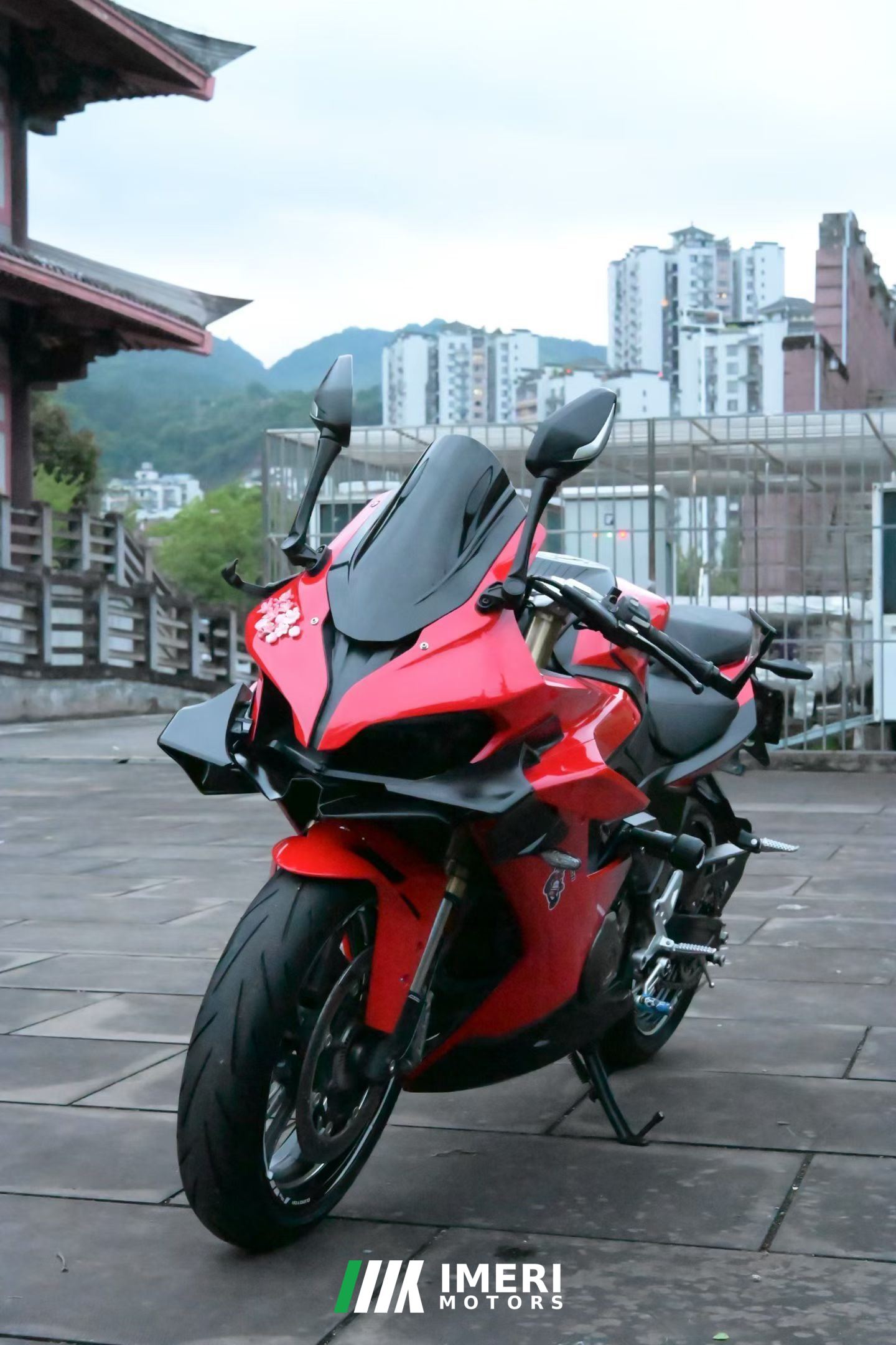 2024 QJMOTOR Roewe i5 550 / Sai 550 *(Context-dependent, usually referring to the motorcycle "Sai 550" or Roewe car v