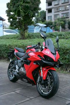 QJMOTOR Roewe i5 550 / Sai 550 *(Context-dependent, usually referring to the motorcycle "Sai 550" or Roewe car v - photo 5