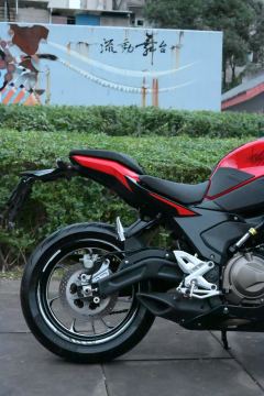 QJMOTOR Roewe i5 550 / Sai 550 *(Context-dependent, usually referring to the motorcycle "Sai 550" or Roewe car v - photo 7