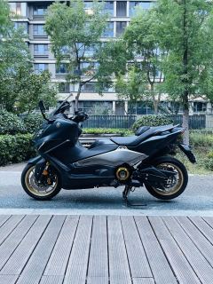 Yamaha TMAX 560 cc - ფოტო 5
