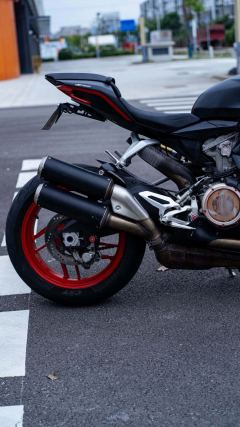 Ducati Panigale 959 - фото 3
