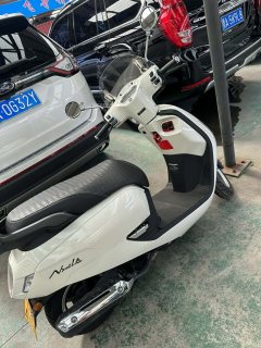 Sundiro Honda NS125LA - ფოტო 3