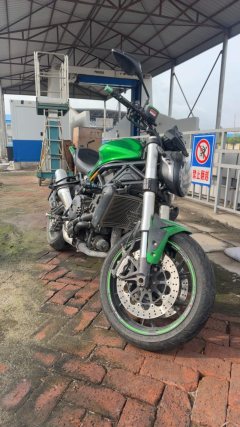 Benelli 752S 750 cc - ფოტო 3