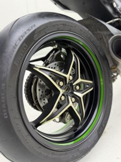 Kawasaki Ninja H2R 1000 cc - ფოტო 7